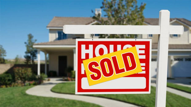 Sold house sign
